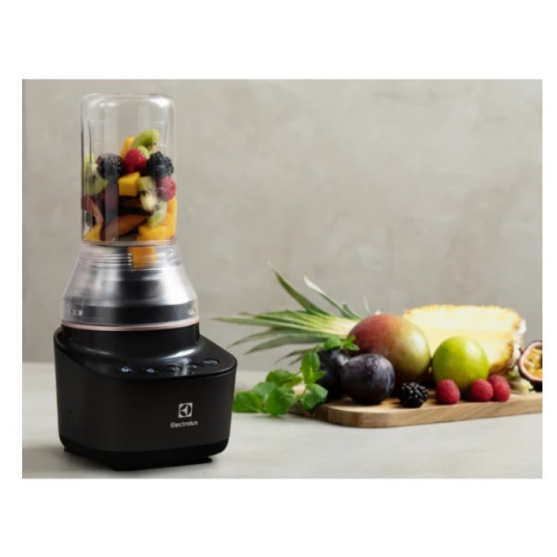 Блендер Electrolux E7CB1-4GB