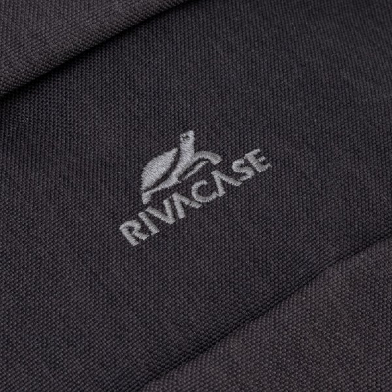 RivaCase 7562 чорний рюкзак для ноутбука 15.6 дюймів